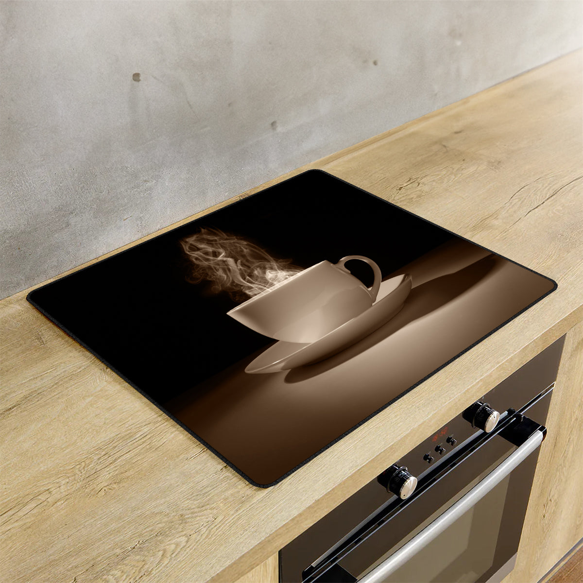 Protector de inducción para cafetera en la placa de inducción de la cocina